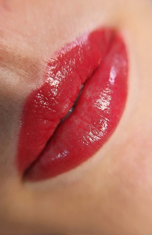Permanentní make-up rty 14