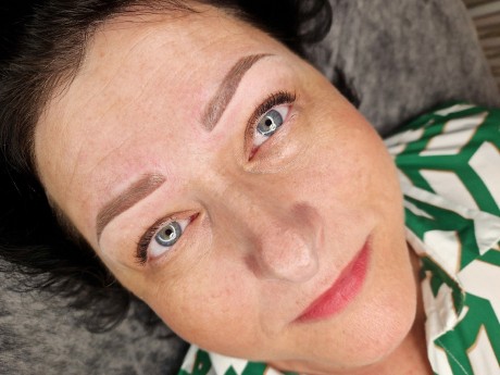 PMU pudrové obočí / permanentní make-up 3